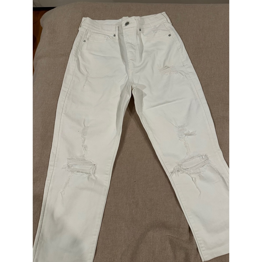 white old navy ripped jeans